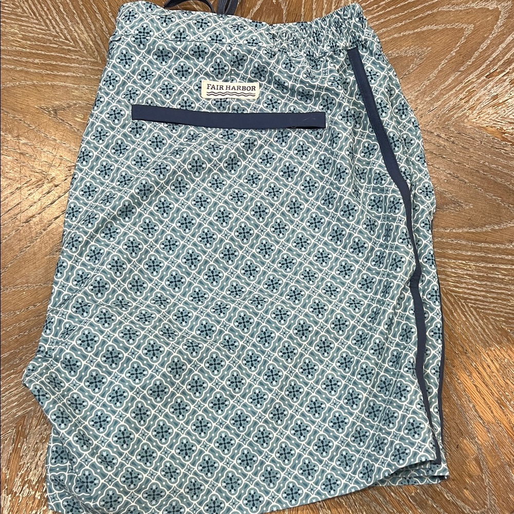 Fair Harbor Men's Teal Geometric Hybrid Shorts